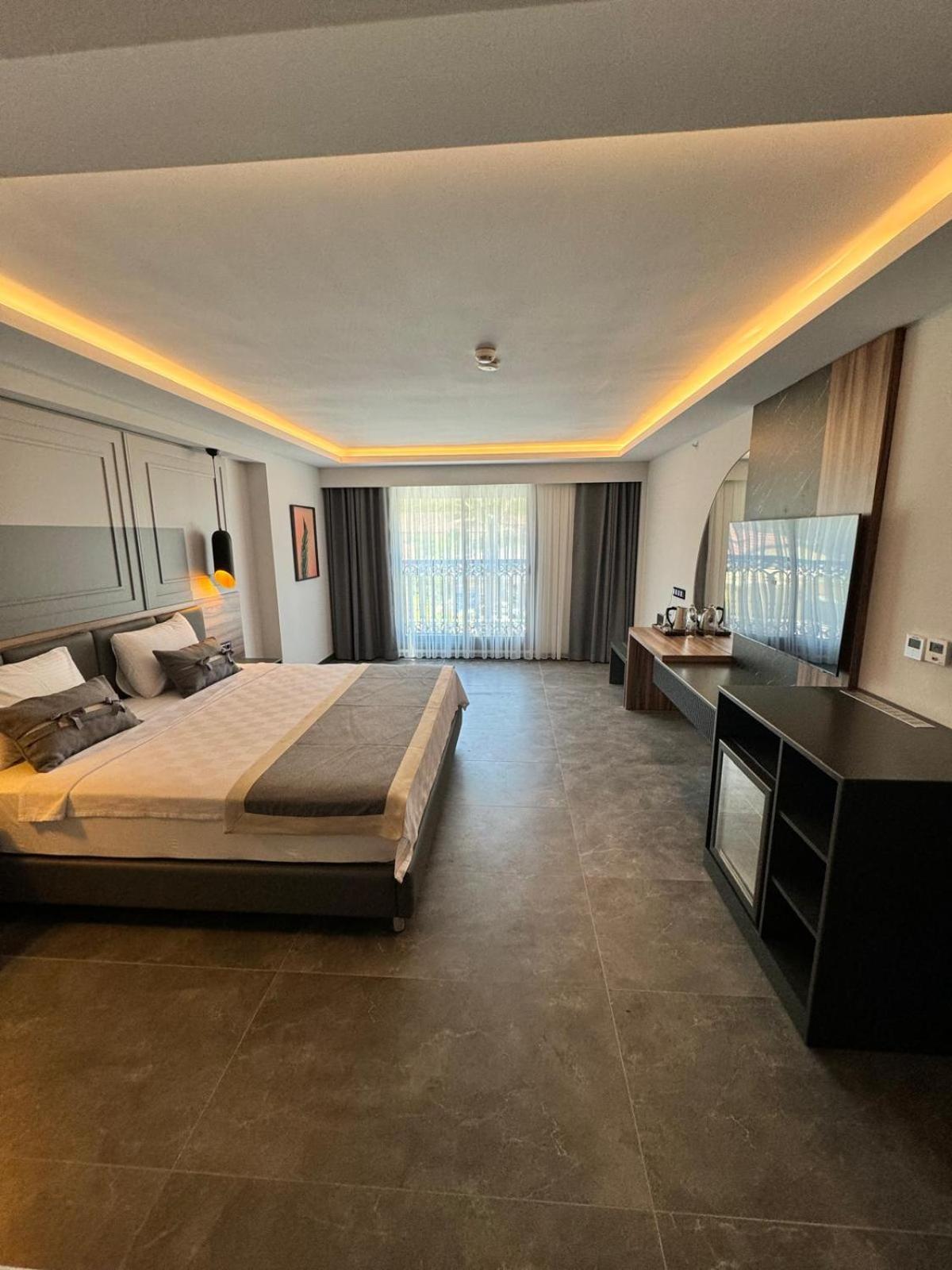 Telmessos City Hotel- Adults Only Фетхіє Екстер'єр фото